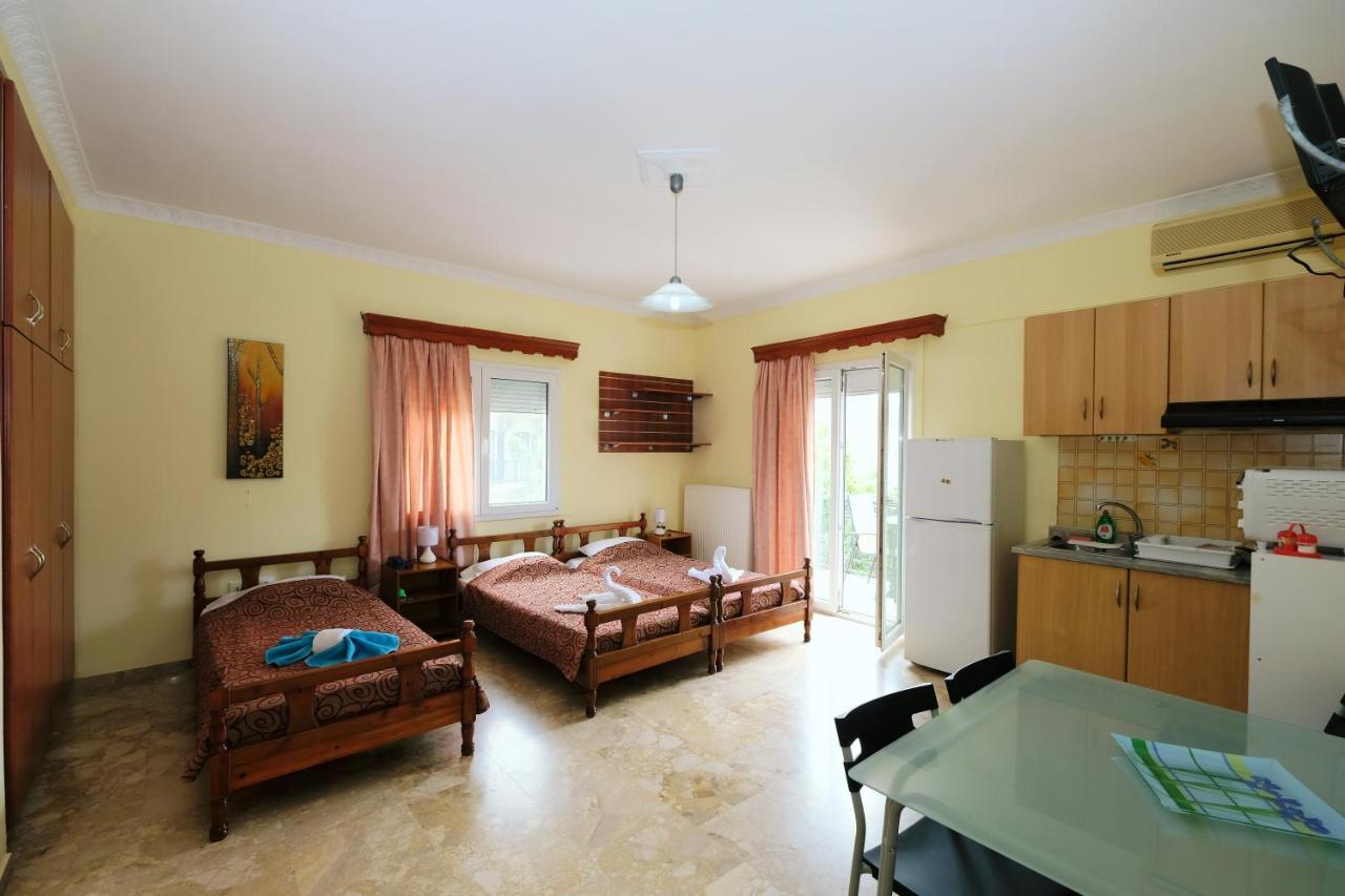 Apollo Pavilion Apartments Myrina Extérieur photo