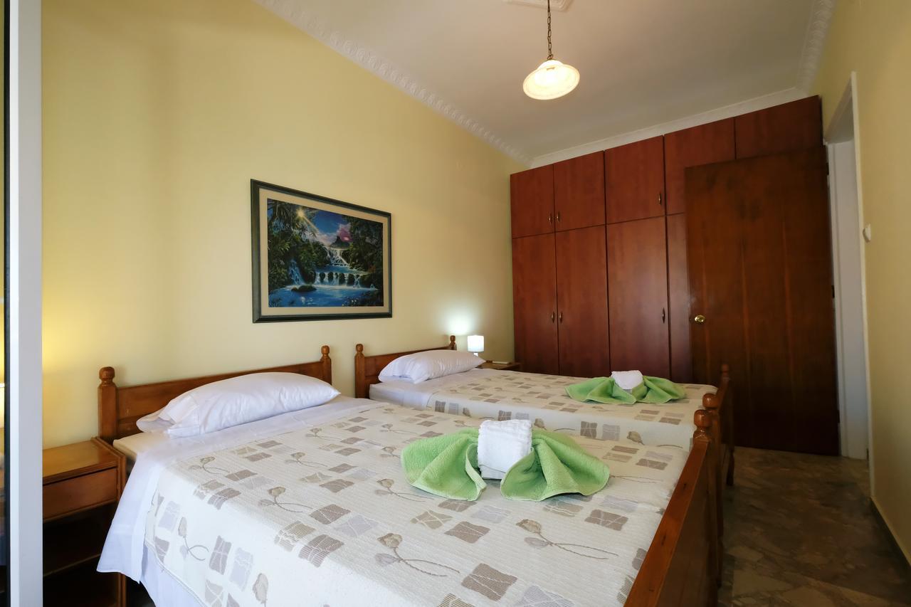 Apollo Pavilion Apartments Myrina Extérieur photo